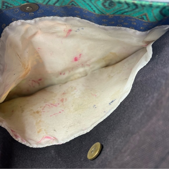 Laura Burch Crossbody Studio Dog Purse - Picture 9 of 14